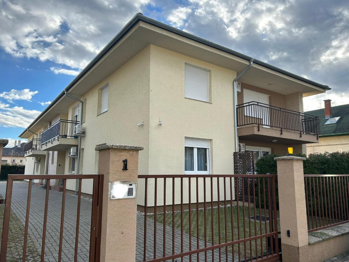 שיופוק Cac Wellness Apartment מראה חיצוני תמונה